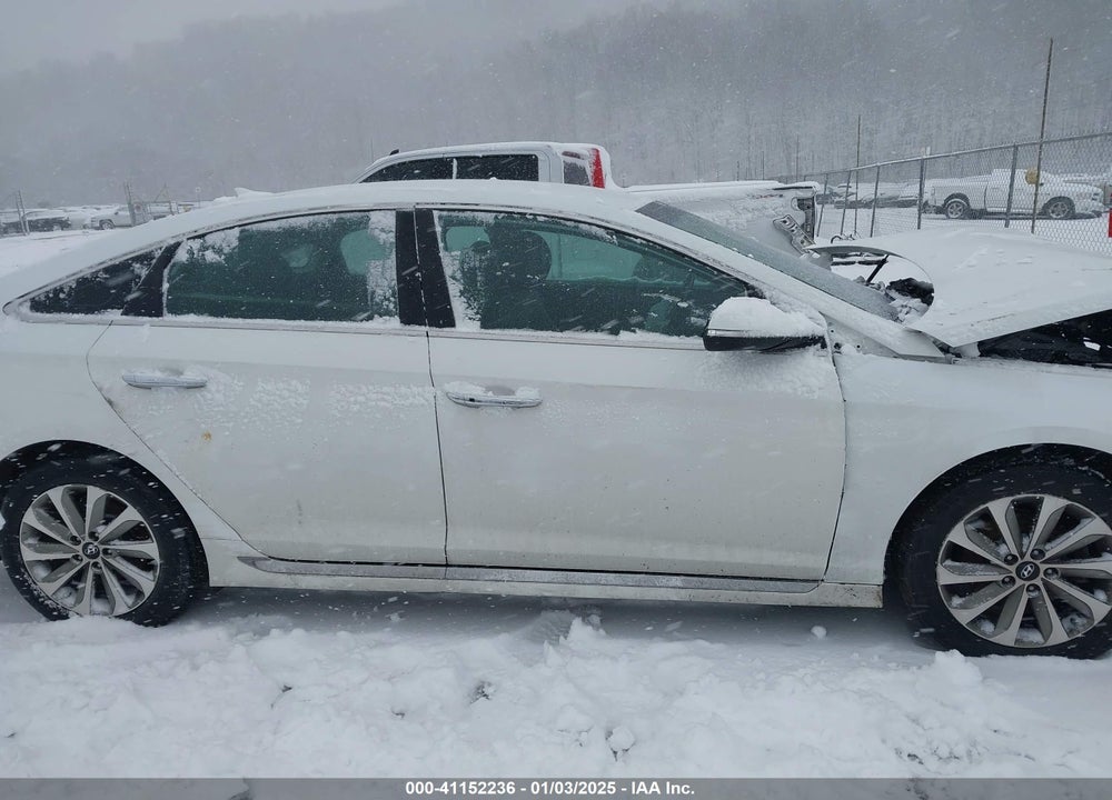 2016 HYUNDAI SONATA SPORT VIN: 5NPE34AF9GH345838