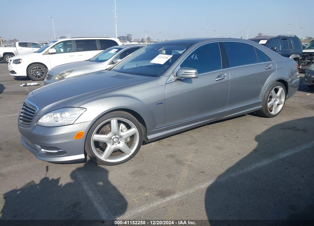 2012 MERCEDES-BENZ S 550 VIN: WDDNG7DB1CA432283