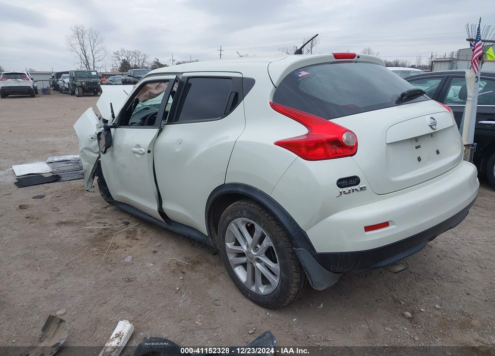 2011 NISSAN JUKE S VIN: JN8AF5MV6BT010740