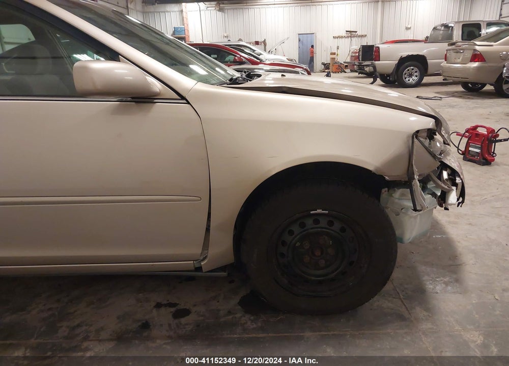 2005 TOYOTA CAMRY LE VIN: 4T1BE32K25U978134