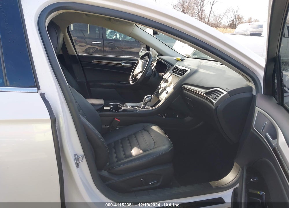 2015 FORD FUSION HYBRID SE VIN: 3FA6P0LU7FR189412