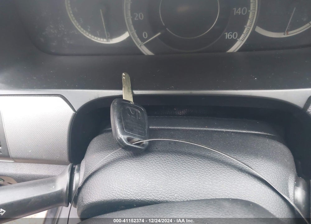 2015 HONDA ACCORD LX VIN: 1HGCR2F36FA173400