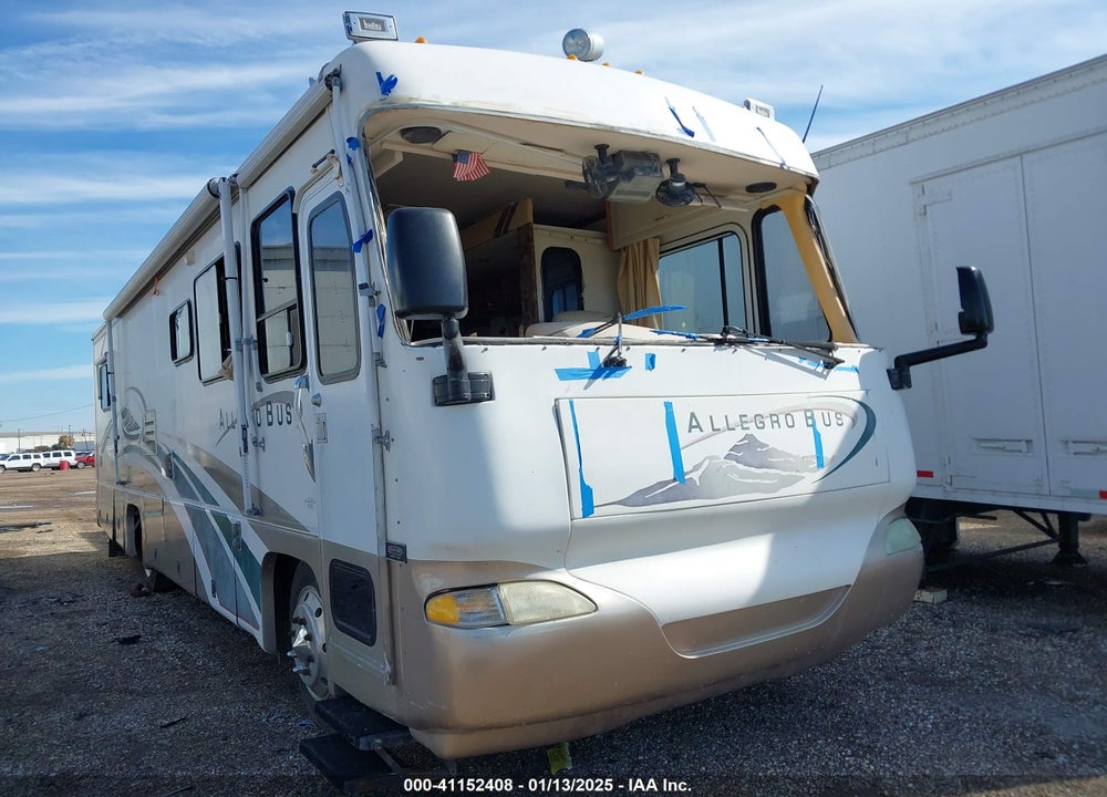 1999 FREIGHTLINER CHASSIS X LINE MOTOR HOME VIN: 4UZ6XFBC0XCB44431