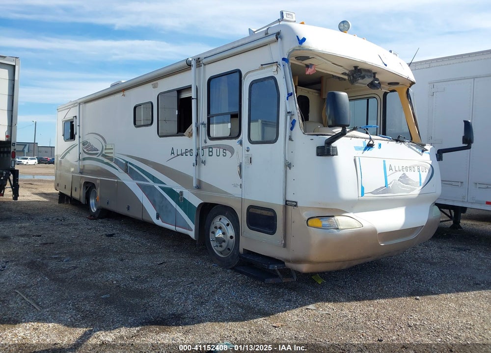 1999 FREIGHTLINER CHASSIS X LINE MOTOR HOME VIN: 4UZ6XFBC0XCB44431