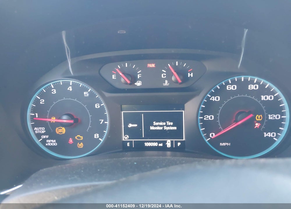 2018 CHEVROLET EQUINOX LT VIN: 2GNAXJEV9J6221655