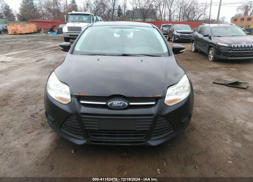 2013 FORD FOCUS VIN: 1FADP3K23DL380877