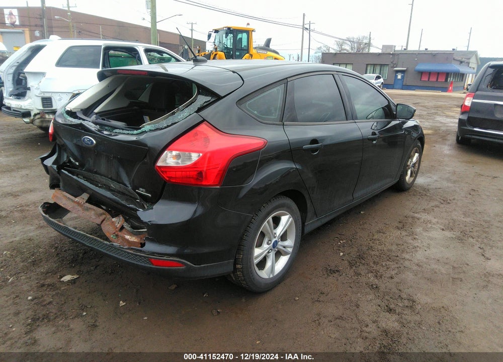2013 FORD FOCUS VIN: 1FADP3K23DL380877
