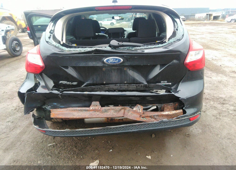 2013 FORD FOCUS VIN: 1FADP3K23DL380877