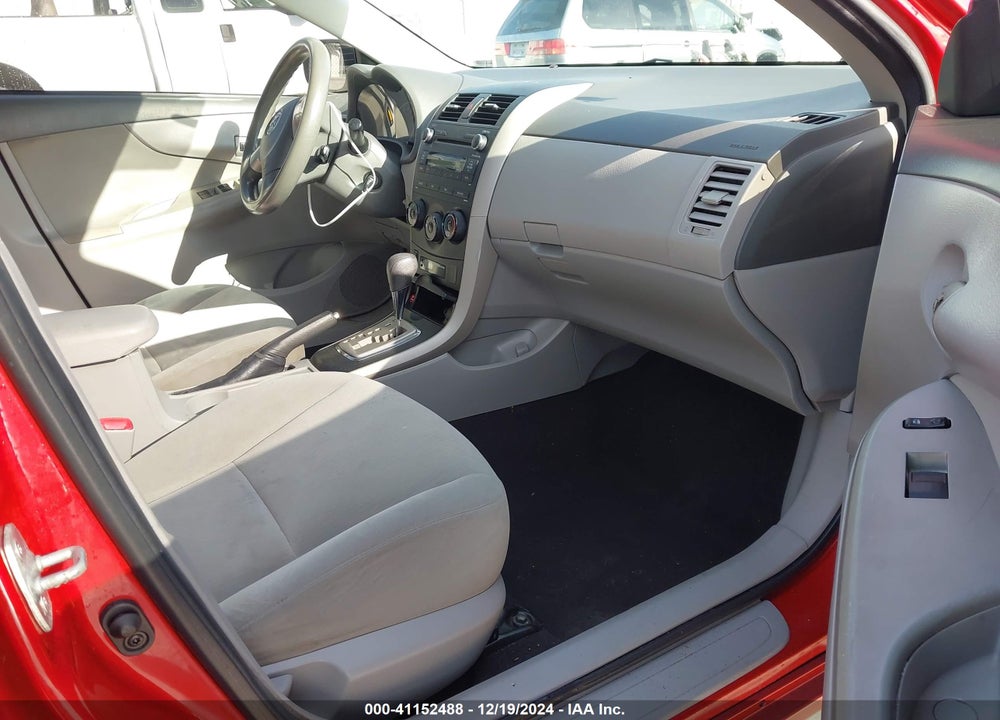 2010 TOYOTA COROLLA LE VIN: 1NXBU4EE8AZ325624