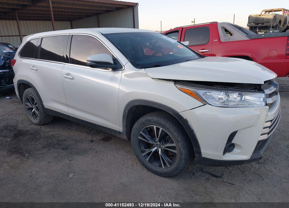 2019 TOYOTA HIGHLANDER LE VIN: 5TDZZRFH4KS313051