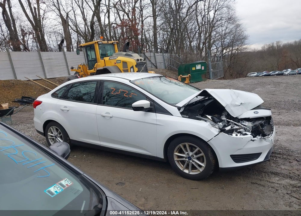 2017 FORD FOCUS SE VIN: 1FADP3F23HL339682