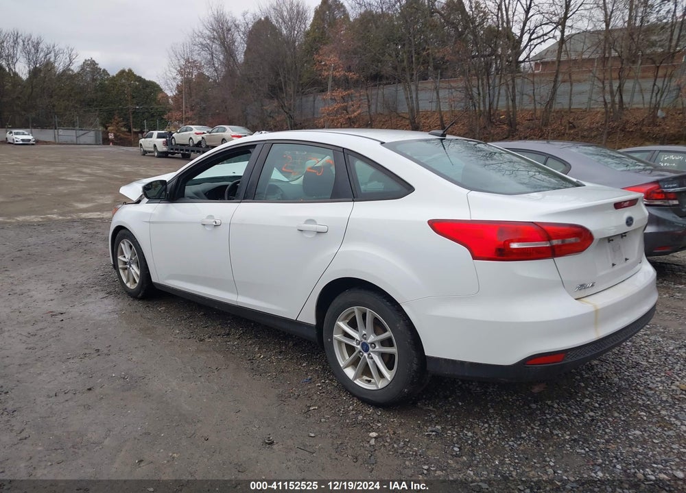 2017 FORD FOCUS SE VIN: 1FADP3F23HL339682