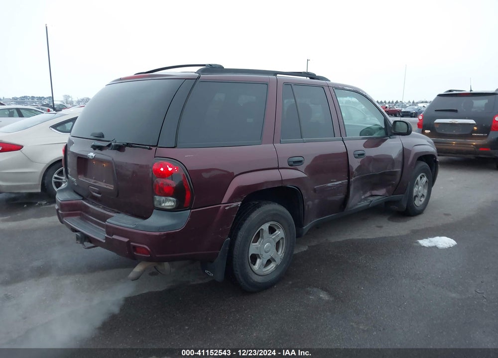 2006 CHEVROLET TRAILBLAZER LS VIN: 1GNDT13S262146206