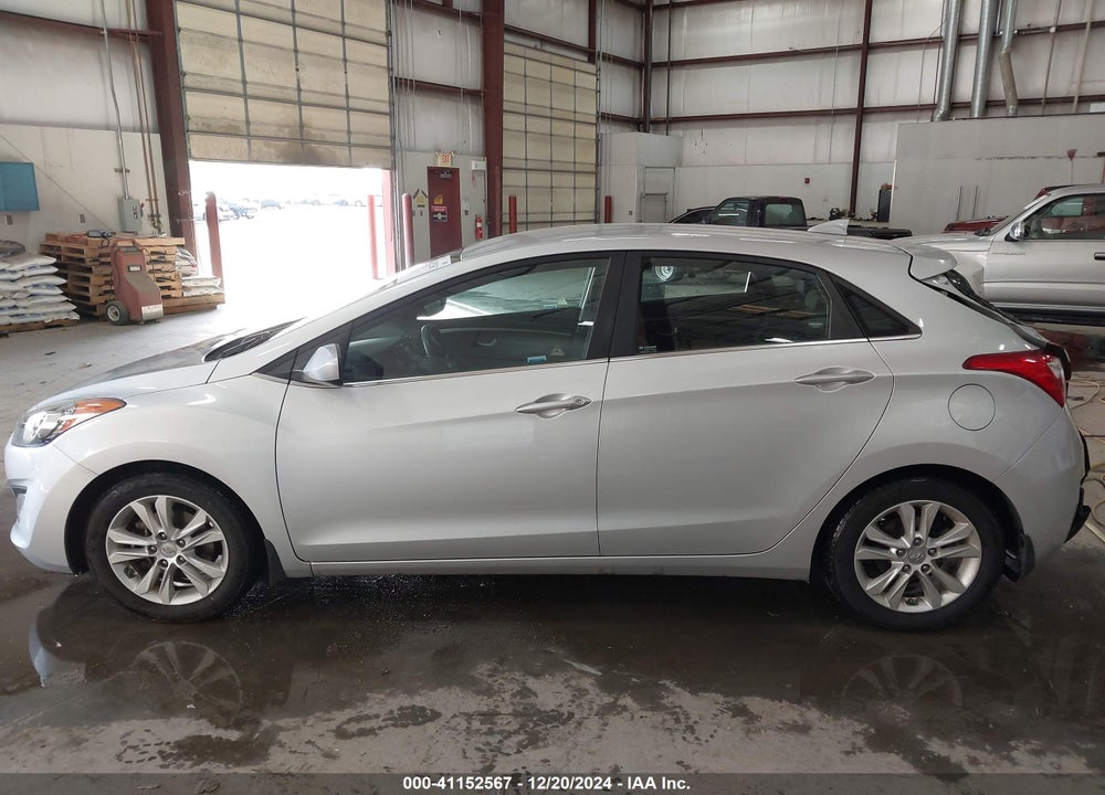 2013 HYUNDAI ELANTRA GT VIN: KMHD35LE1DU112295