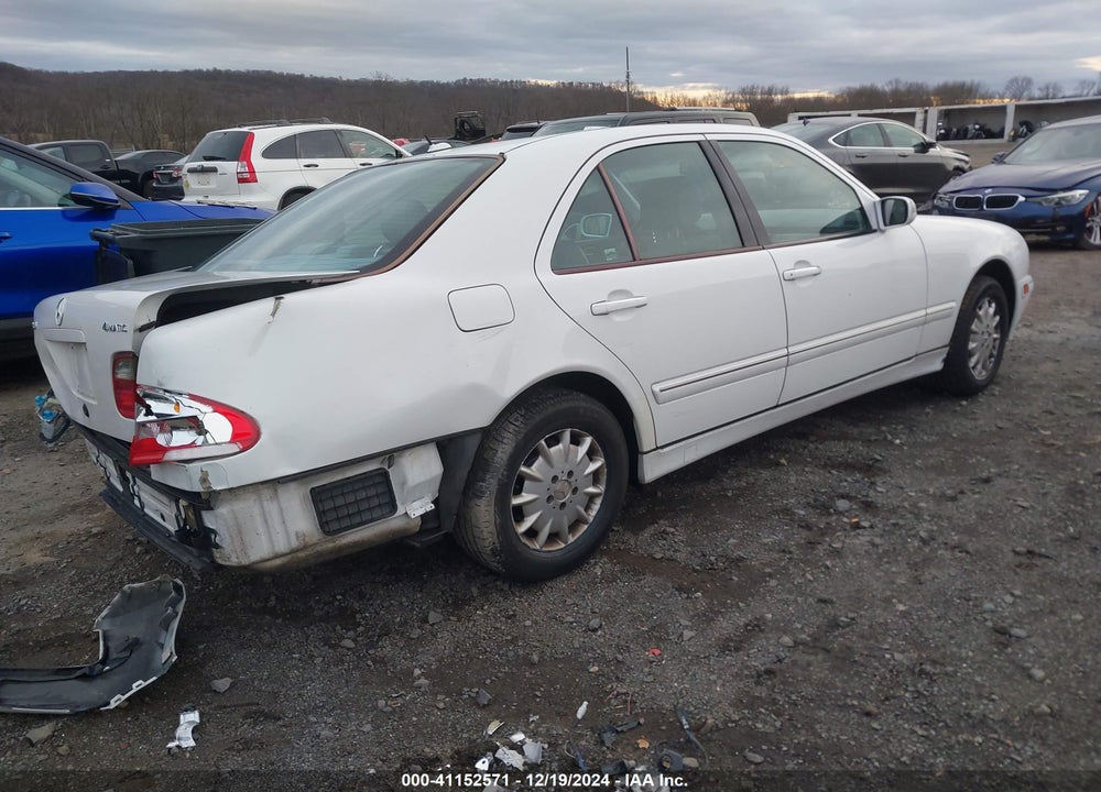 2001 MERCEDES-BENZ E 320 4M VIN: WDBJF82J81X053429