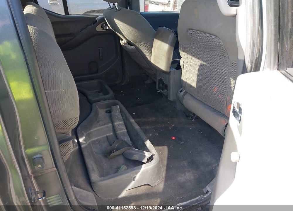 2008 NISSAN FRONTIER VIN: 1N6AD07U68C404123
