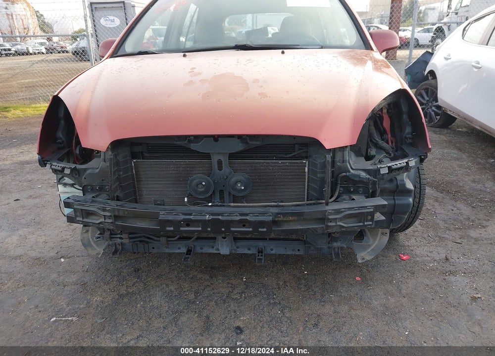 2007 KIA RONDO LX V6 VIN: KNAFG526677061808