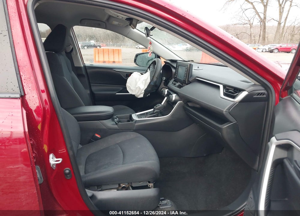 2019 TOYOTA RAV4 LE VIN: 2T3F1RFV2KW067891