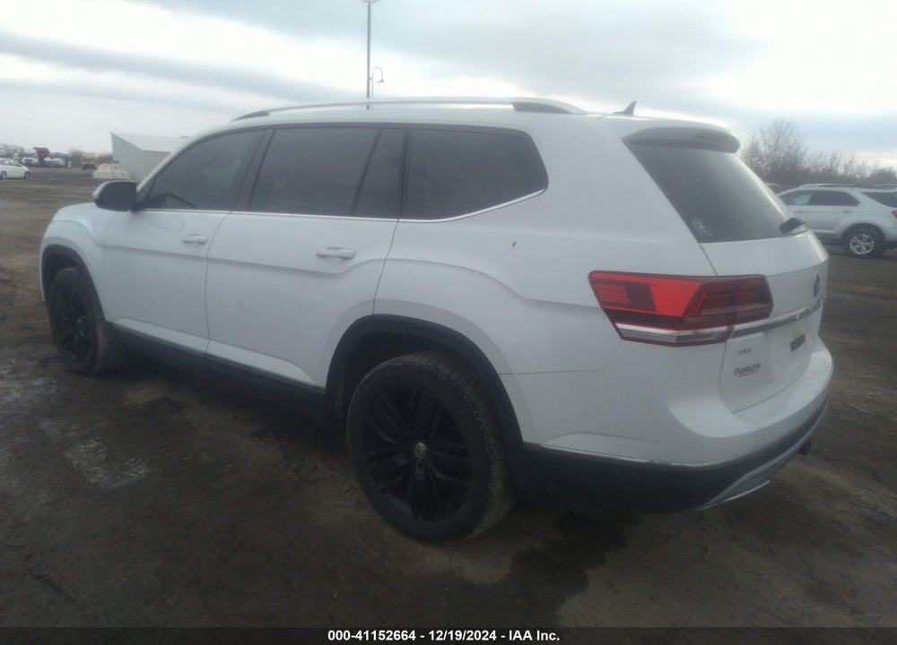 2018 VOLKSWAGEN ATLAS 3.6L V6 SEL VIN: 1V2MR2CA1JC587427