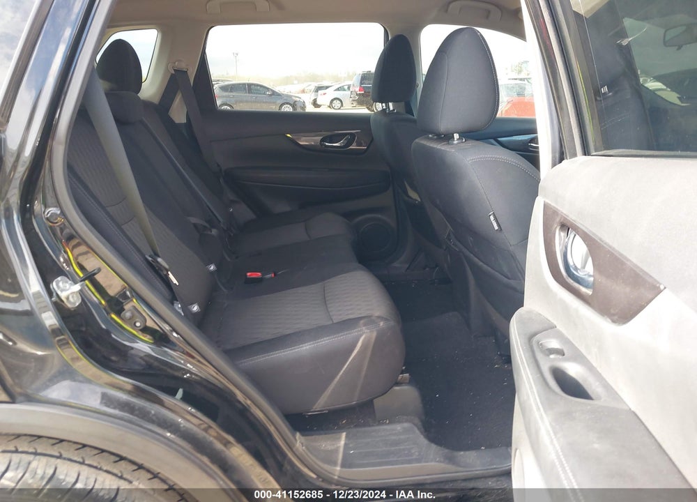 2019 NISSAN ROGUE VIN: 5N1AT2MT2KC775845