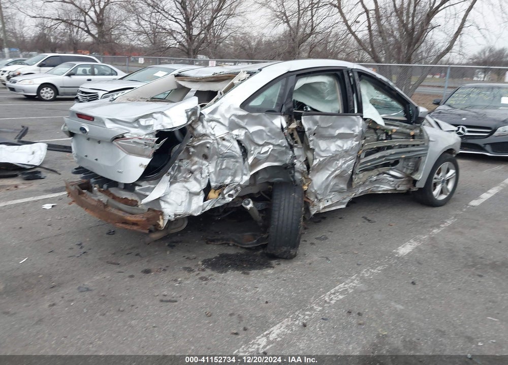 2012 FORD FOCUS SE VIN: 1FAHP3F22CL303458