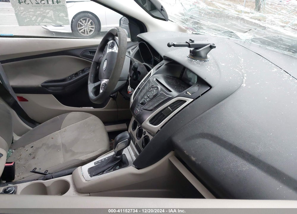 2012 FORD FOCUS SE VIN: 1FAHP3F22CL303458