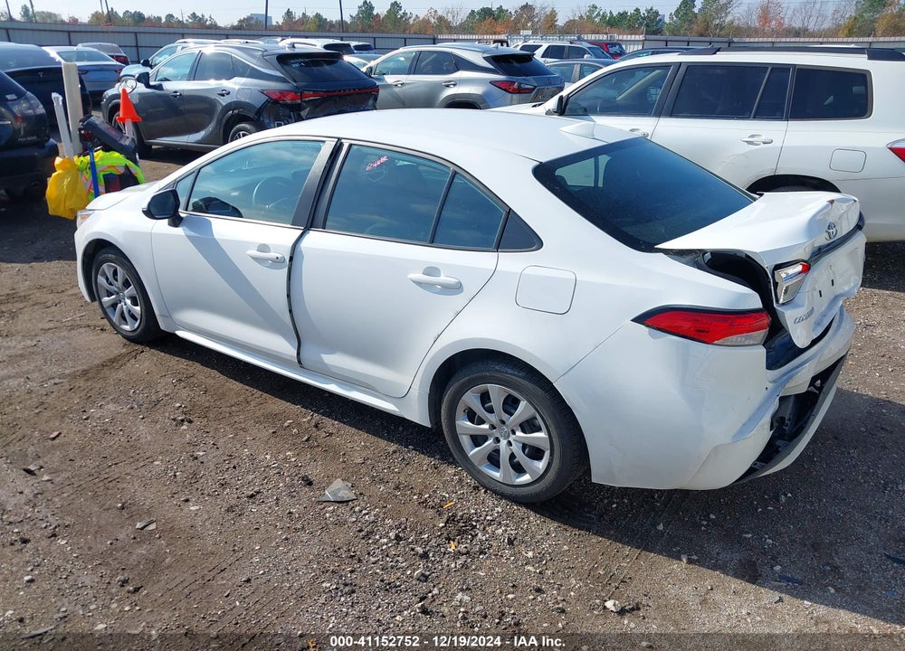 2022 TOYOTA COROLLA VIN: 5YFEPMAE1NP339379