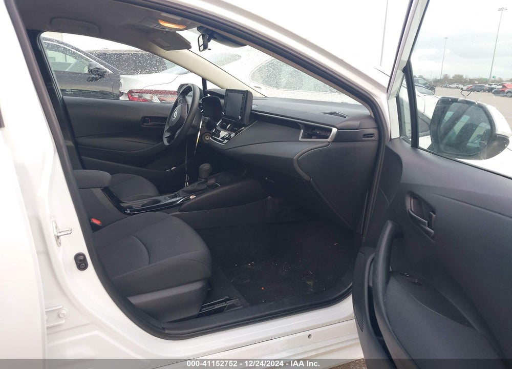 2022 TOYOTA COROLLA VIN: 5YFEPMAE1NP339379