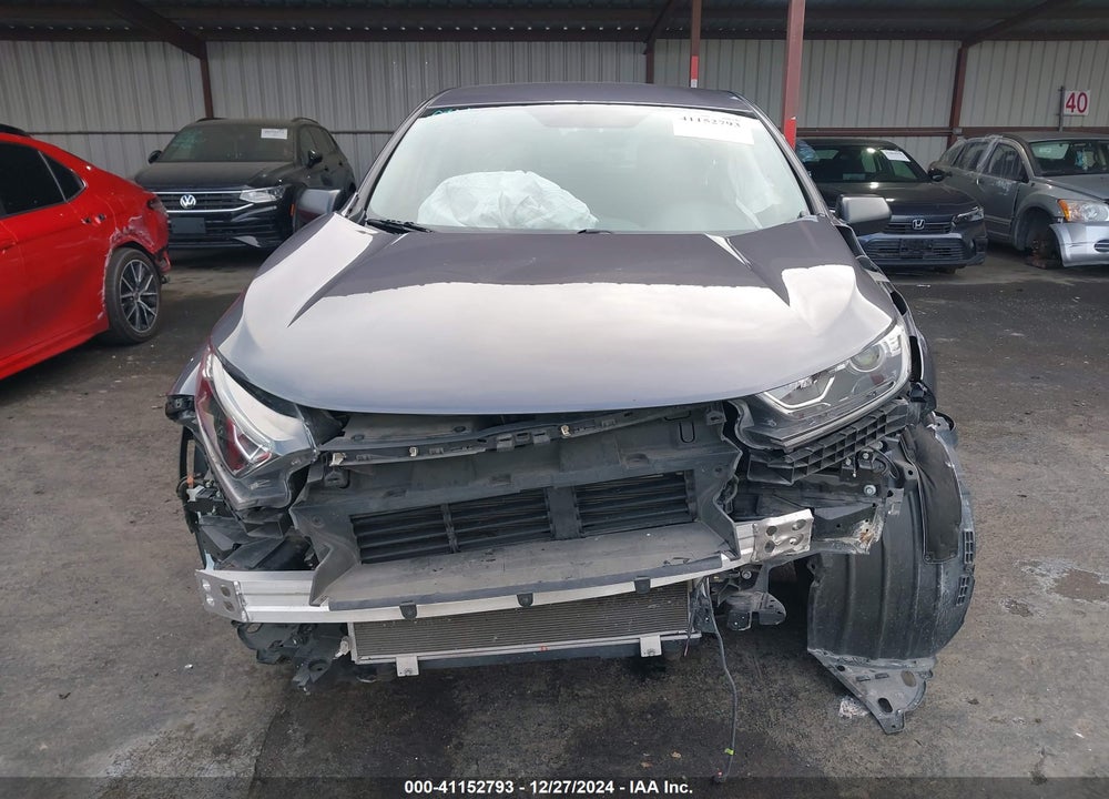 2018 HONDA CR-V LX VIN: 2HKRW5H35JH403235