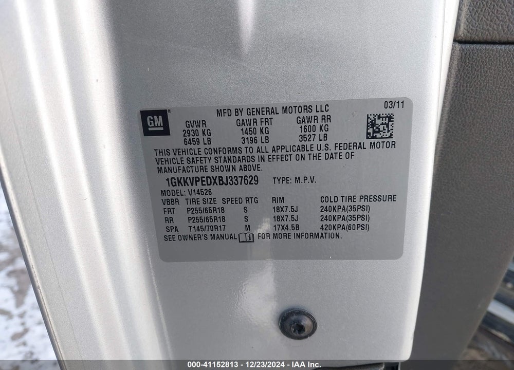 2011 GMC ACADIA SLE VIN: 1GKKVPEDXBJ337629