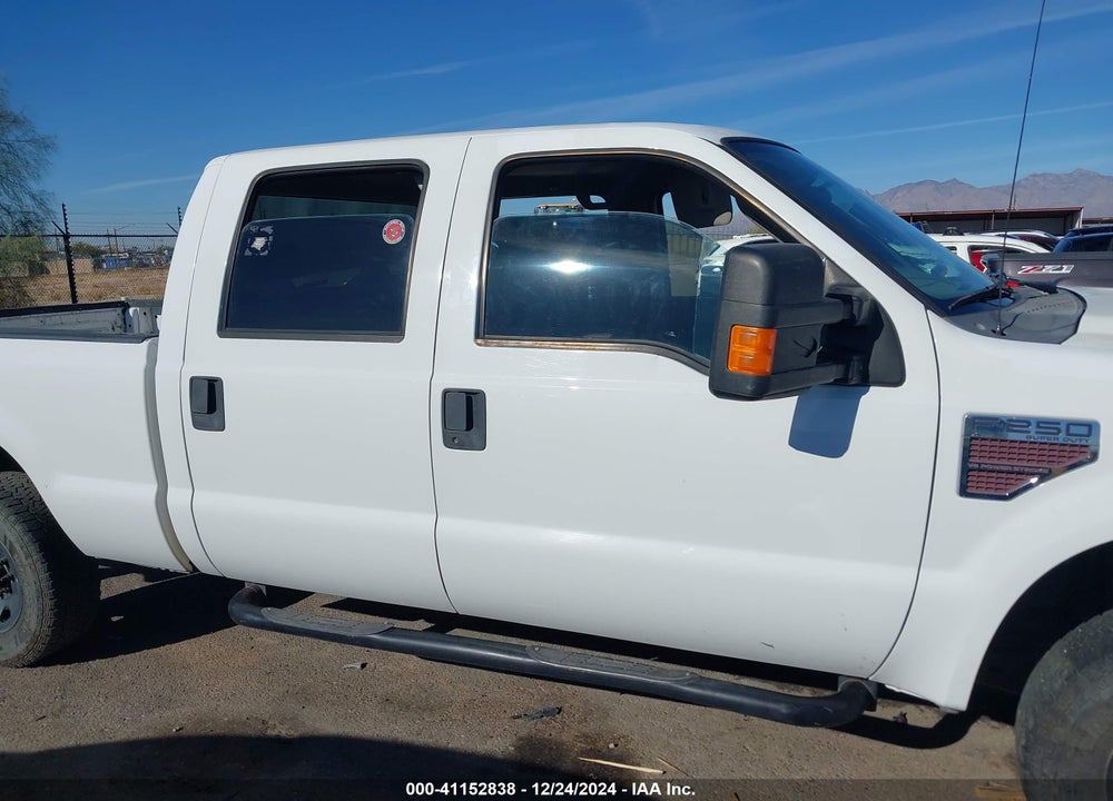 2008 FORD F-250 VIN: 1FTSW21RX8EB44623