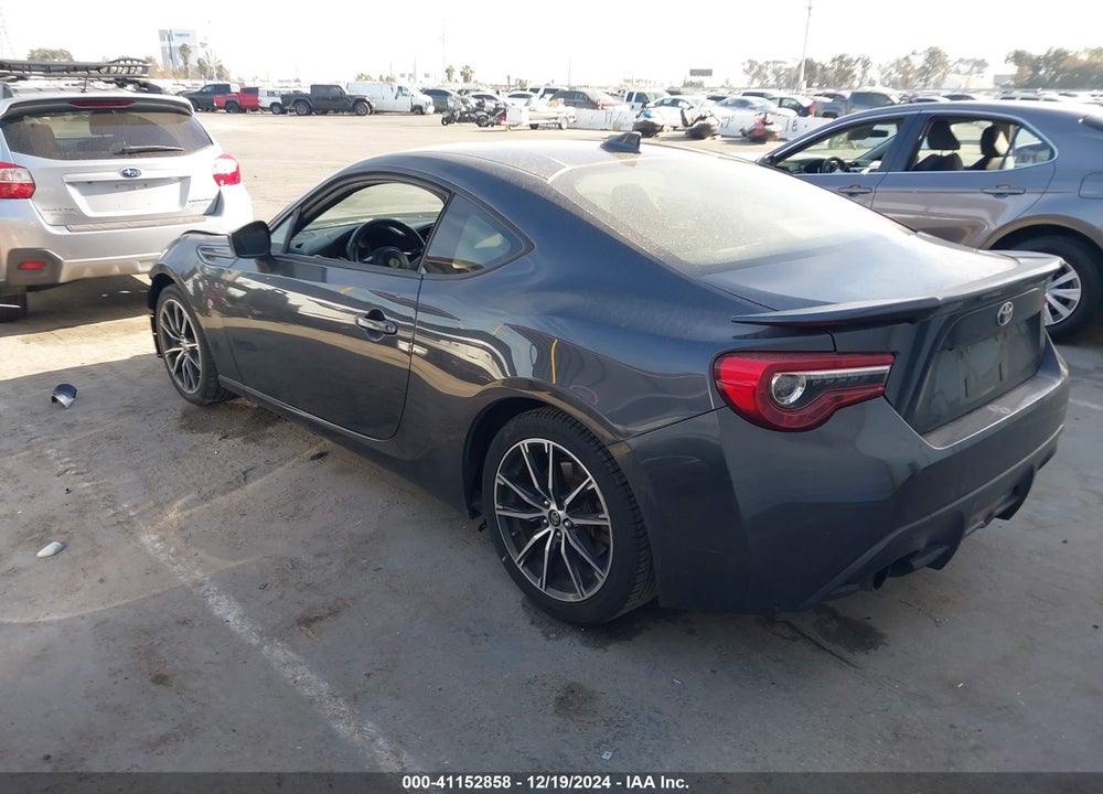 2017 TOYOTA 86 VIN: JF1ZNAA1XH9705455