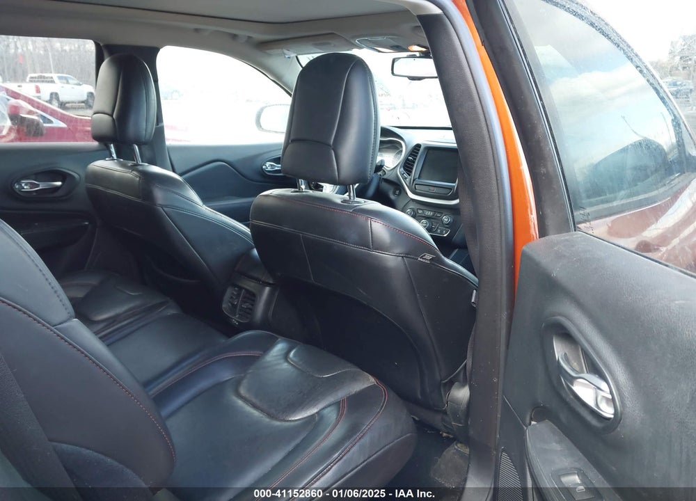 2015 JEEP CHEROKEE TRAILHAWK VIN: 1C4PJMBS0FW780430