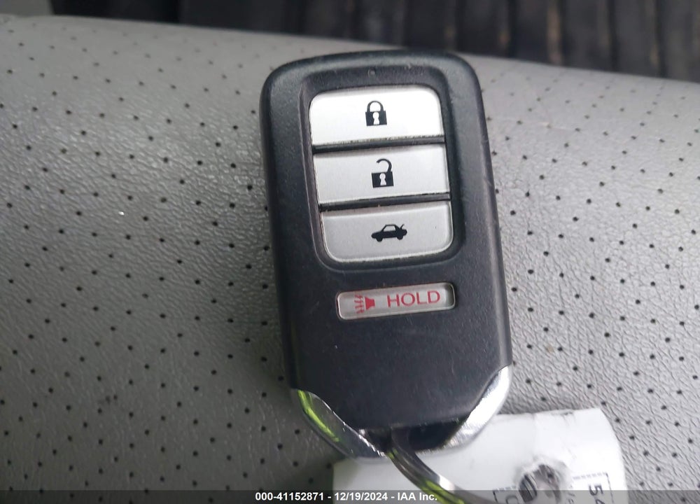 2013 HONDA ACCORD EX-L VIN: 1HGCR2F88DA106712