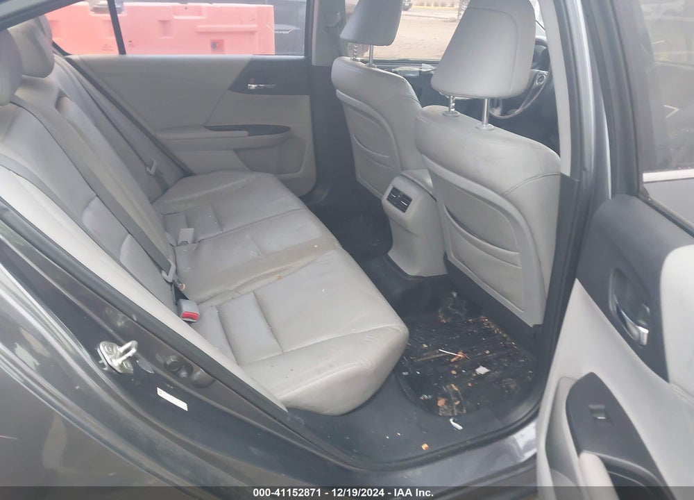 2013 HONDA ACCORD EX-L VIN: 1HGCR2F88DA106712