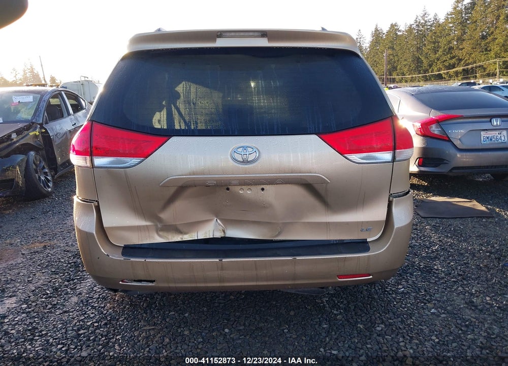 2012 TOYOTA SIENNA VIN: 5TDKK3DC1CS274513