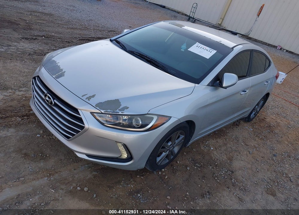 2017 HYUNDAI ELANTRA VIN: 5NPD84LF2HH039558