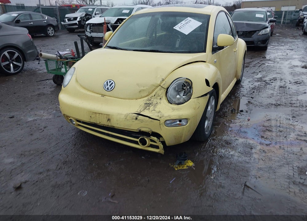 2000 VOLKSWAGEN NEW BEETLE GLX VIN: 3VWDD21C4YM490314
