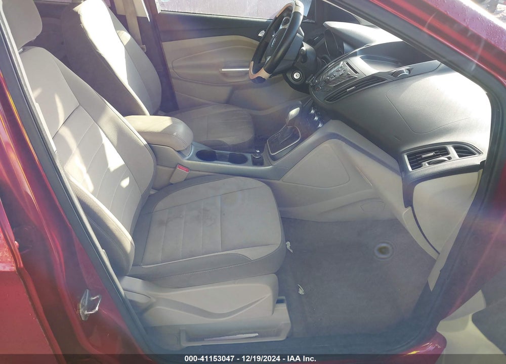 2014 FORD ESCAPE SE VIN: 1FMCU9GX2EUB46789