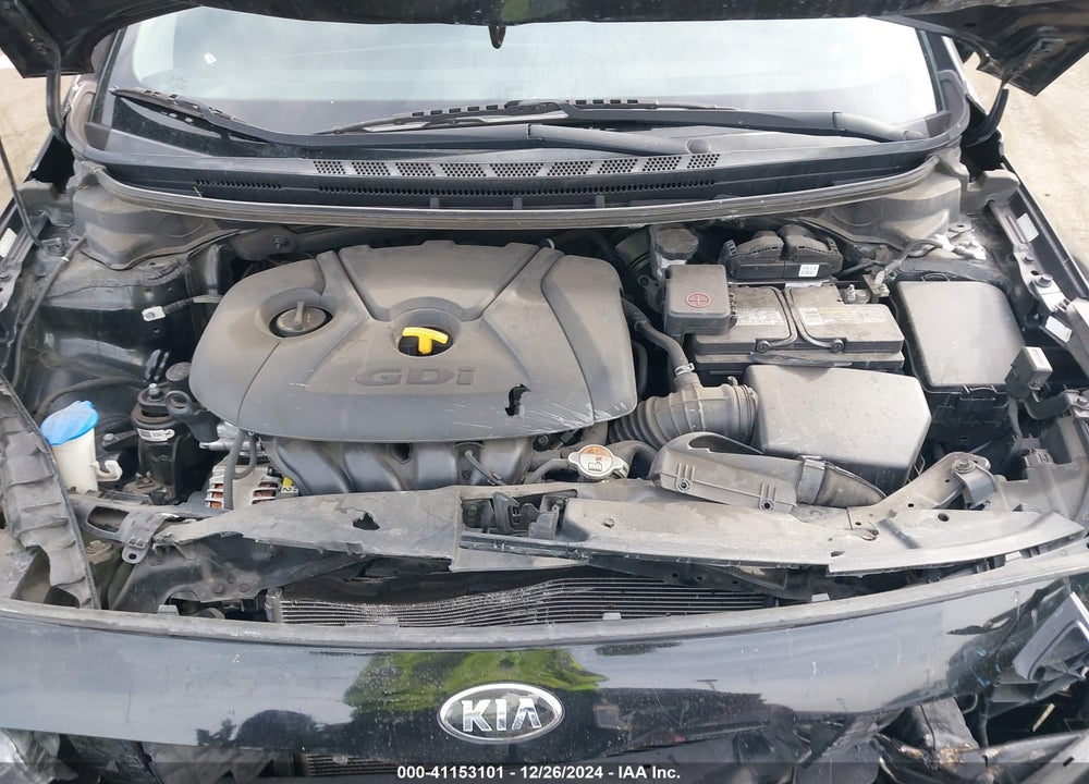 2017 KIA FORTE VIN: KNAFK5A82H5692943