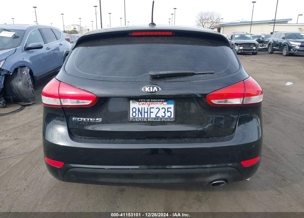 2017 KIA FORTE VIN: KNAFK5A82H5692943