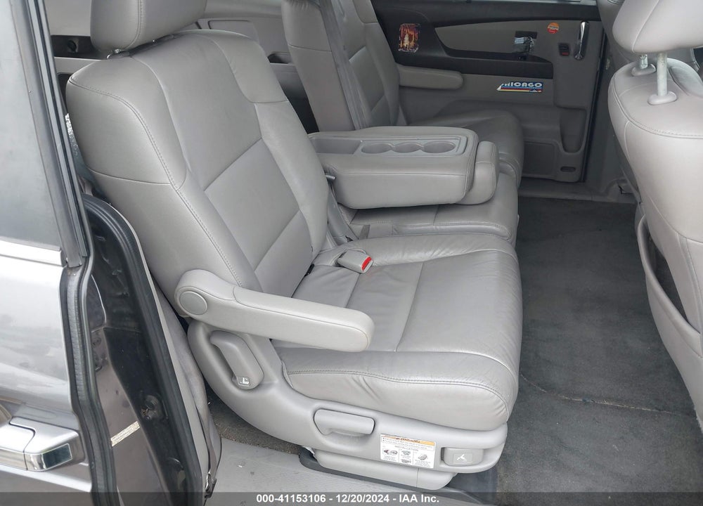 2014 HONDA ODYSSEY EX-L VIN: 5FNRL5H69EB123213