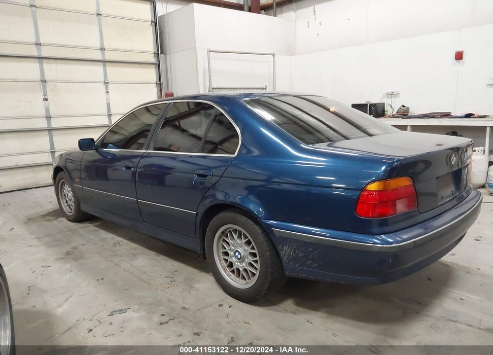 1999 BMW 528IA VIN: WBADM6348XGU00412