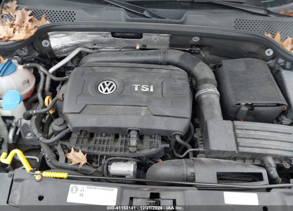 2015 VOLKSWAGEN BEETLE 1.8T VIN: 3VWH17ATXFM633190