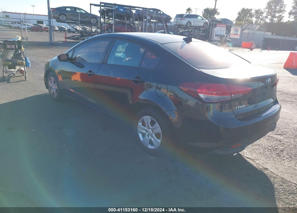 2017 KIA FORTE LX VIN: 3KPFK4A76HE064098