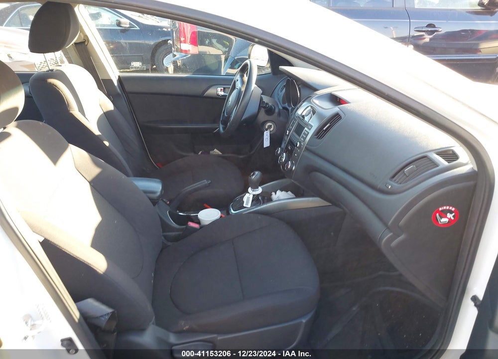 2013 KIA FORTE EX VIN: KNAFU4A24D5715181