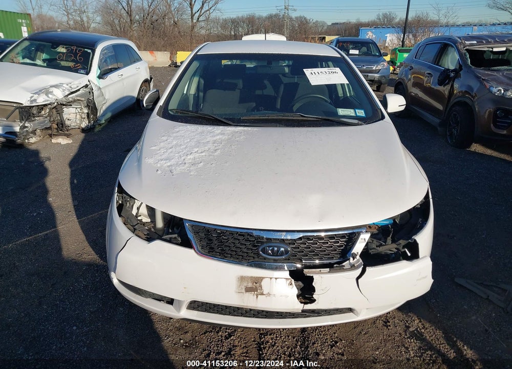 2013 KIA FORTE EX VIN: KNAFU4A24D5715181
