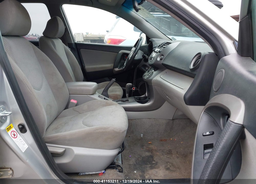 2007 TOYOTA RAV4 LIMITED VIN: JTMZD34V375049323