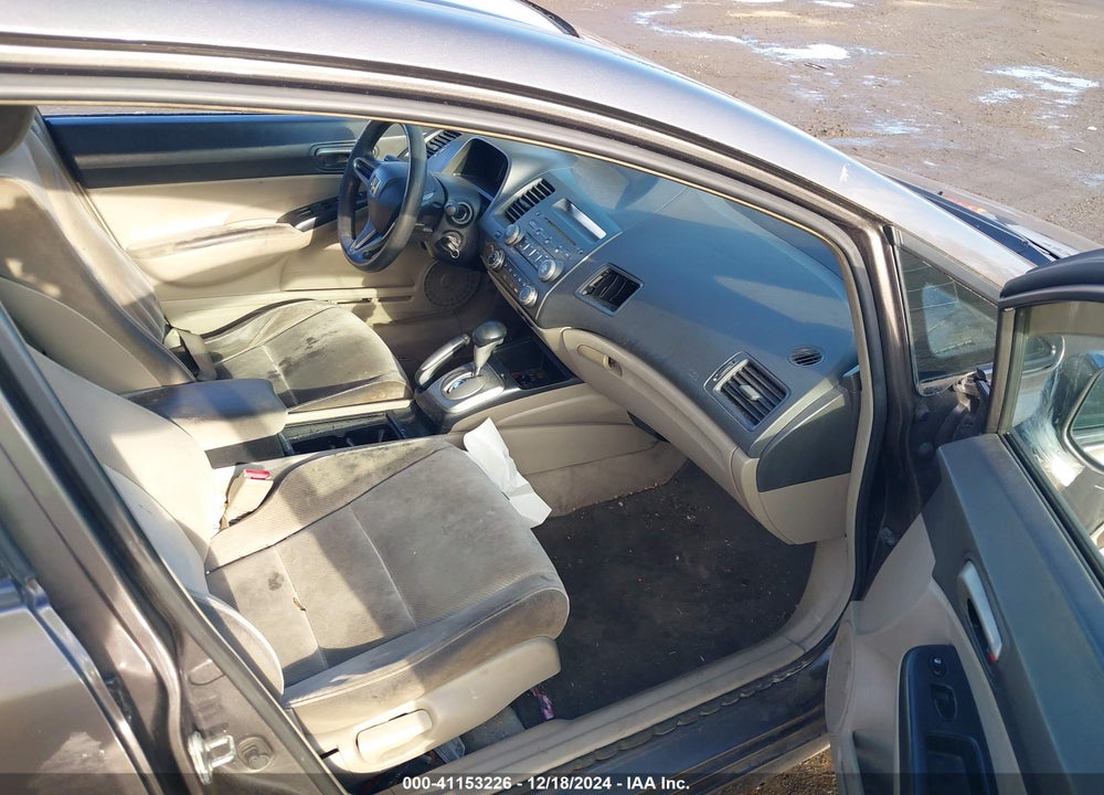 2011 HONDA CIVIC LX VIN: 19XFA1F59BE040295