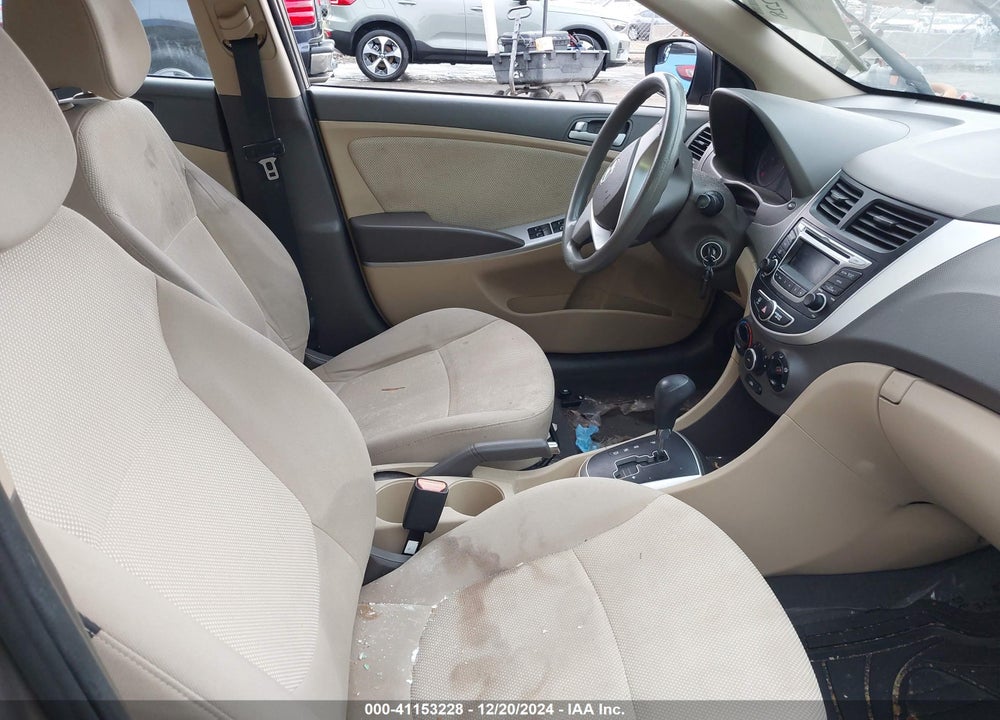 2014 HYUNDAI ACCENT VIN: KMHCT4AEXEU712954
